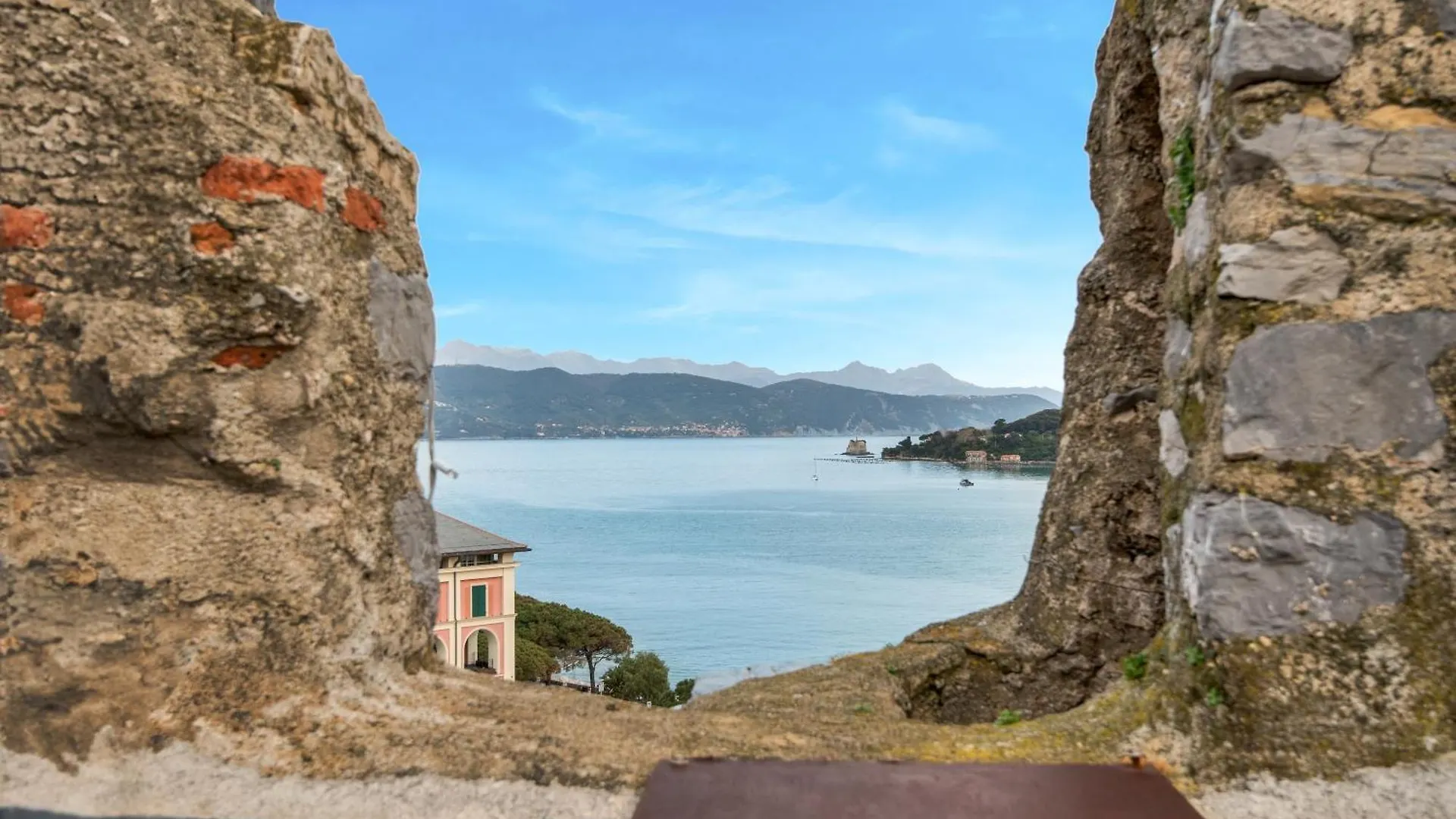 Guest house Capitolare Suite Tower Porto Venere