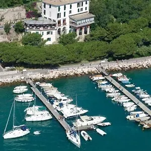 3* Hotel Paradiso Portov Enere
