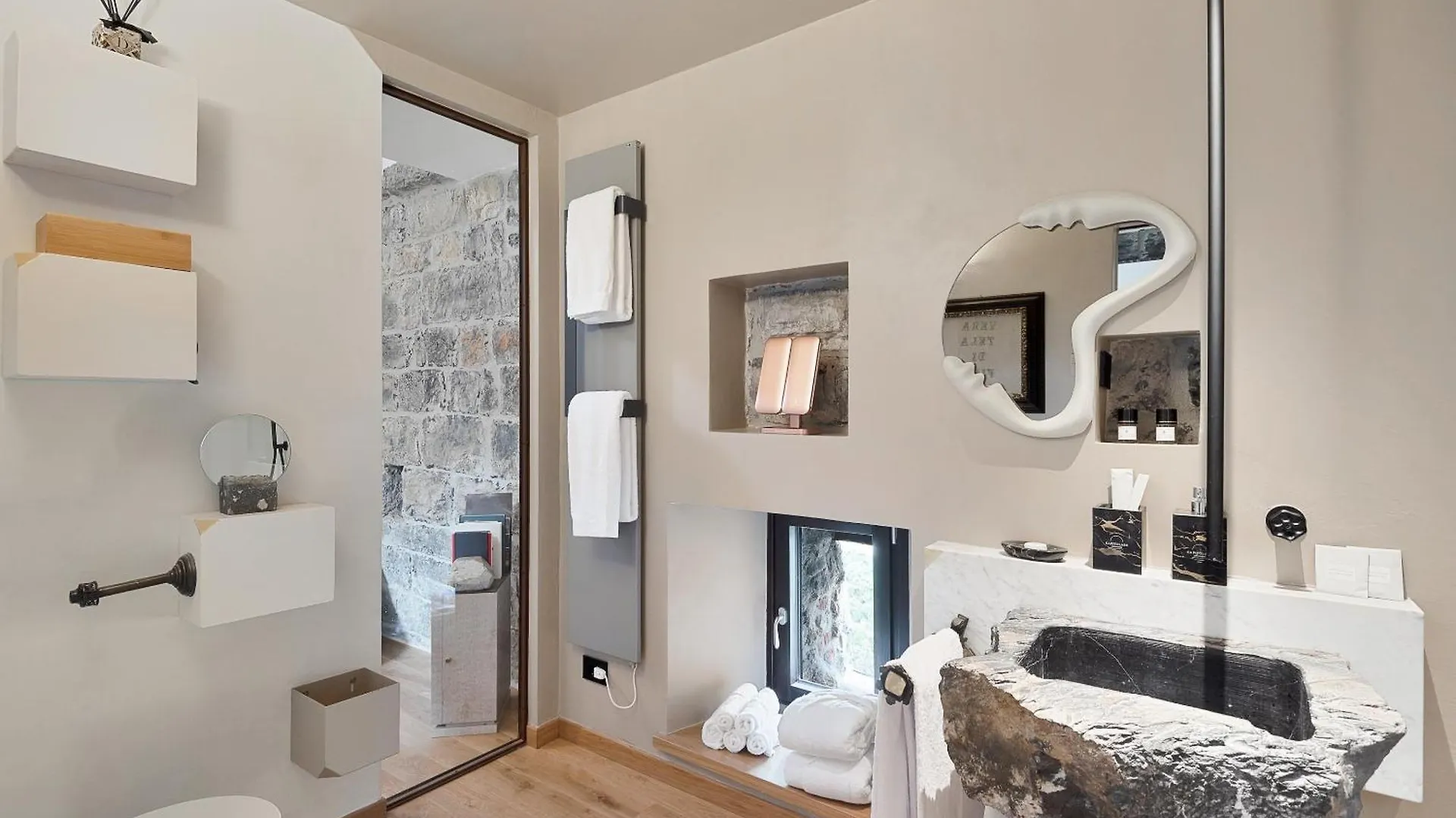 Capitolare Suite Tower Porto Venere Italy